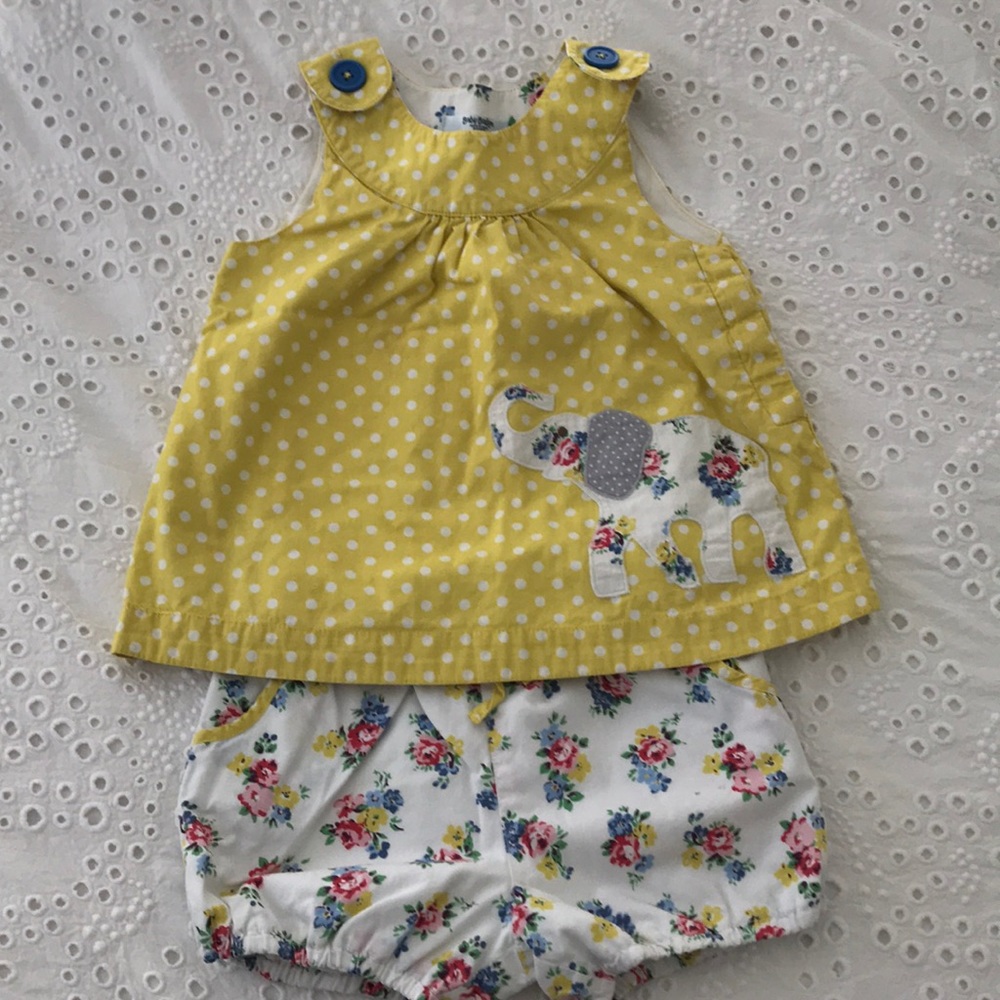 Baby Boden 2 piece shorts set